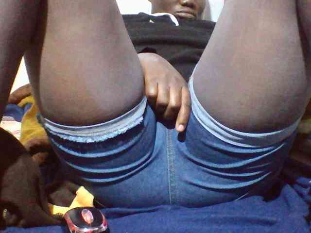Sexyyves webcam