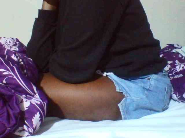 Sexyyves webcam