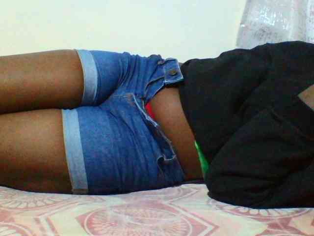 Sexyyves webcam
