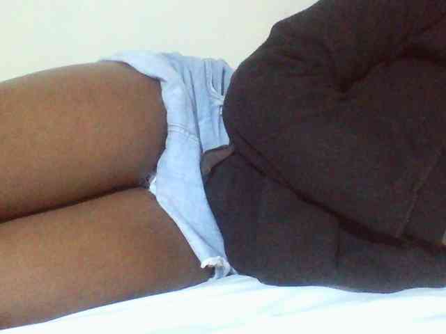 Sexyyves webcam