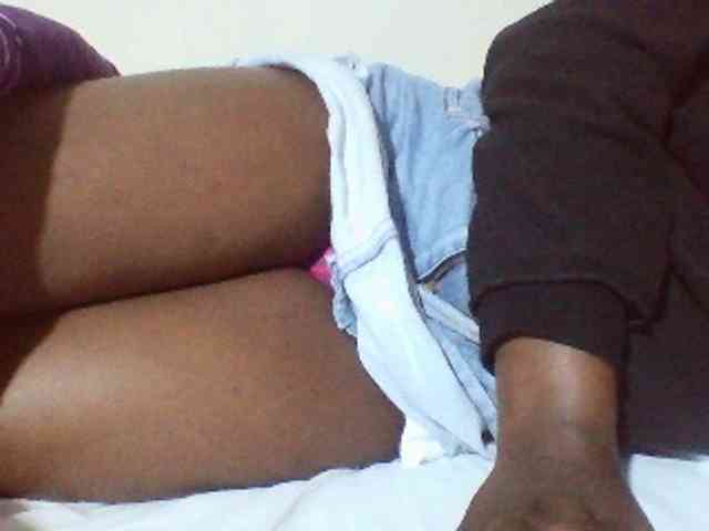 Sexyyves webcam