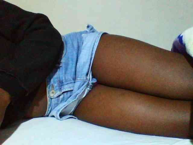 Sexyyves webcam