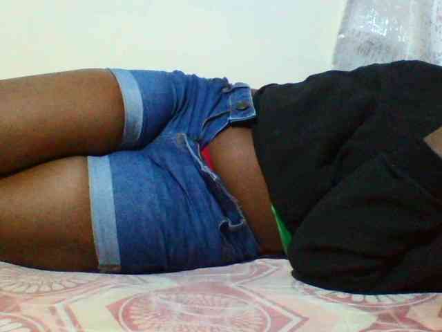 Sexyyves webcam