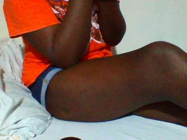 Sexyyves webcam
