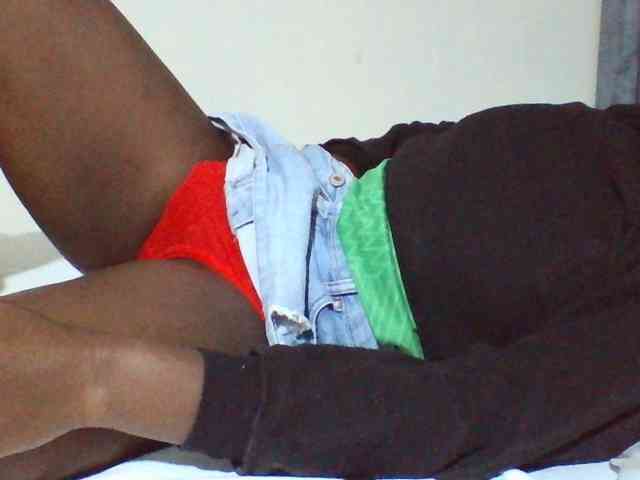 Sexyyves webcam