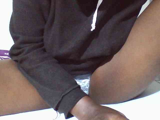 Sexyyves webcam