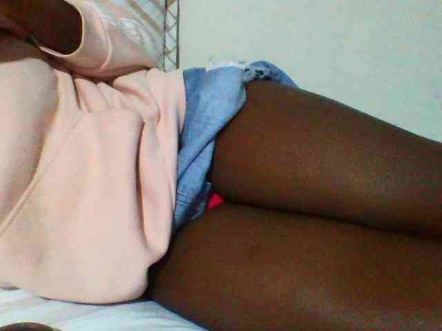 Sexyyves webcam