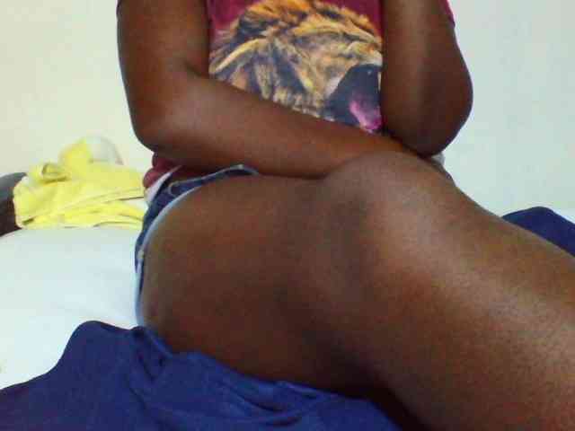 Sexyyves webcam