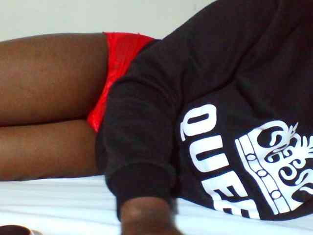 Sexyyves webcam