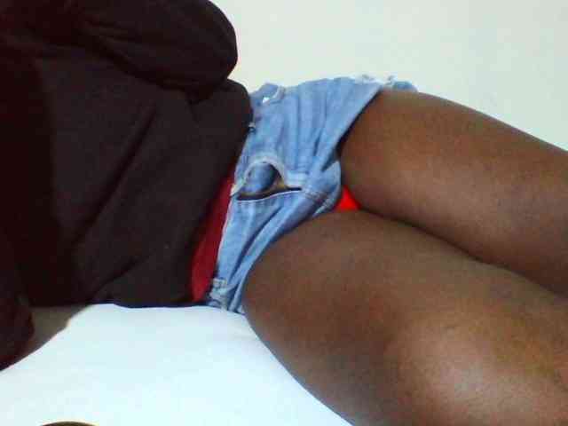 Sexyyves webcam