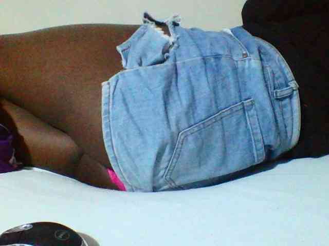 Sexyyves webcam