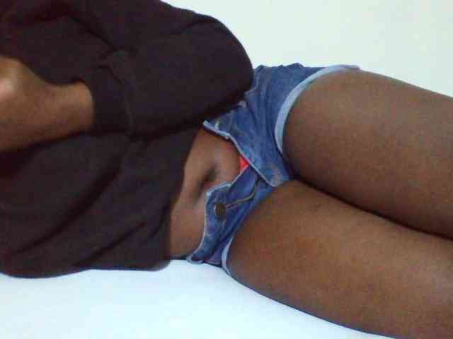 Sexyyves webcam