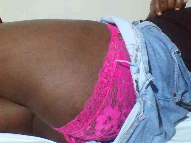 Sexyyves webcam