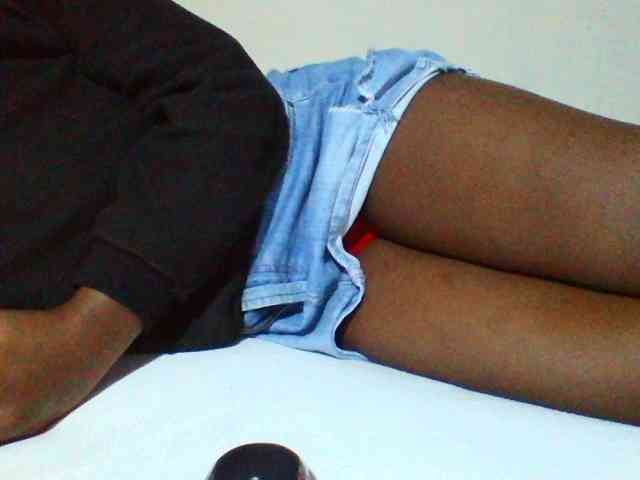 Sexyyves webcam