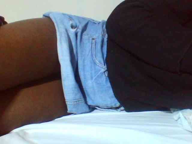Sexyyves webcam