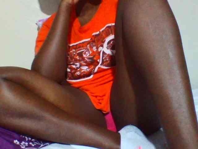 Sexyyves webcam