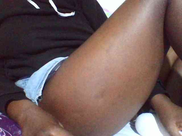 Sexyyves webcam