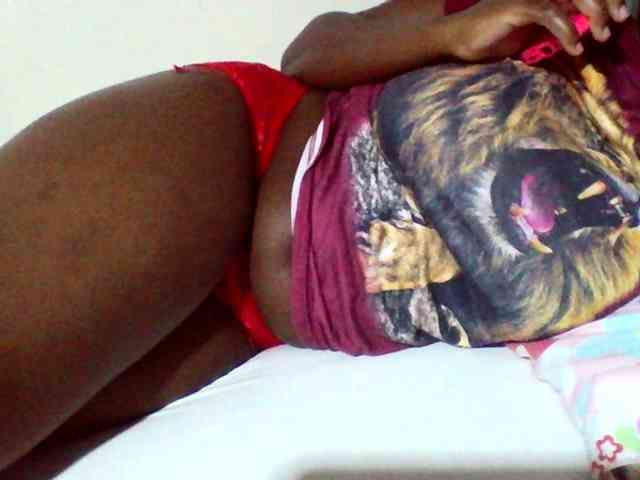 Sexyyves webcam