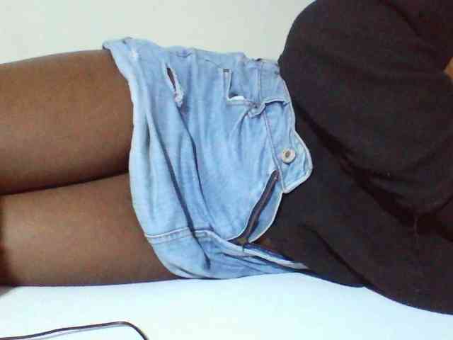 Sexyyves webcam