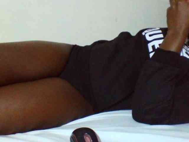 Sexyyves webcam
