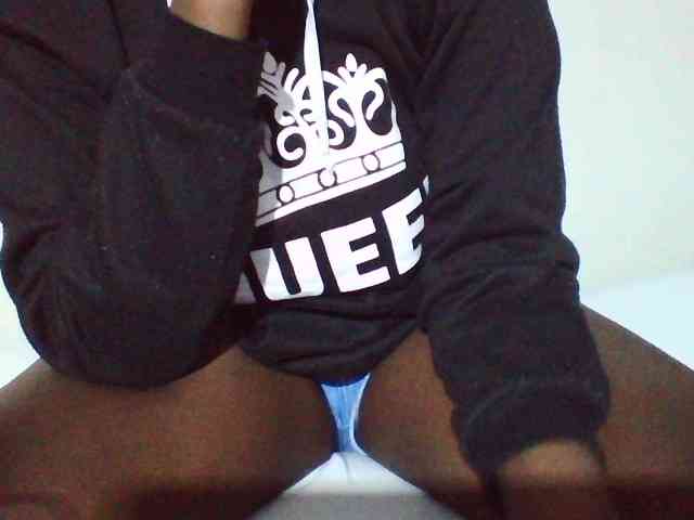 Sexyyves webcam