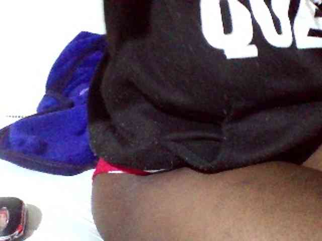 Sexyyves webcam