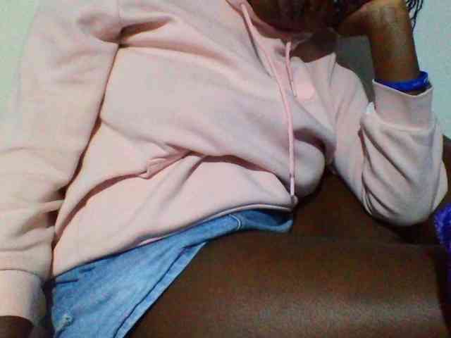 Sexyyves webcam