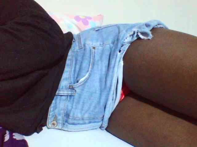 Sexyyves webcam