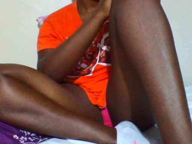Sexyyves webcam