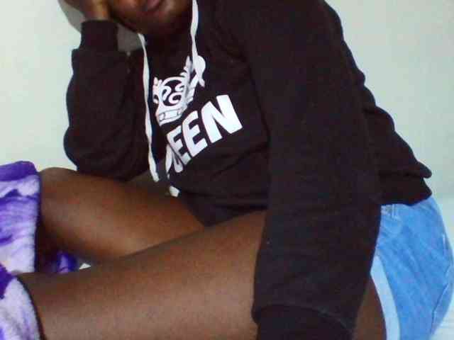 Sexyyves webcam