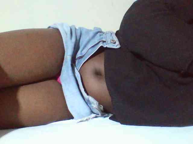 Sexyyves webcam