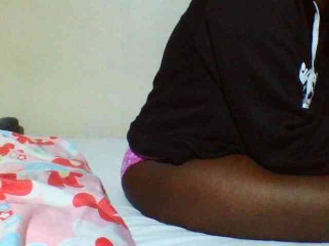 Sexyyves webcam