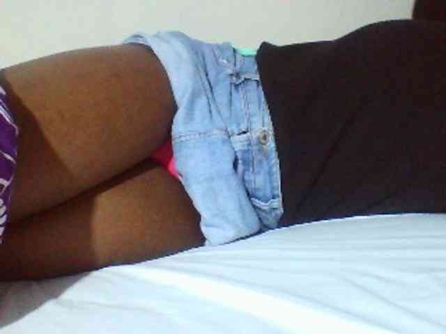 Sexyyves webcam