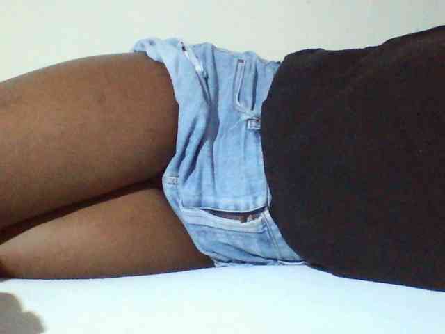 Sexyyves webcam