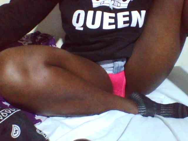 Sexyyves webcam