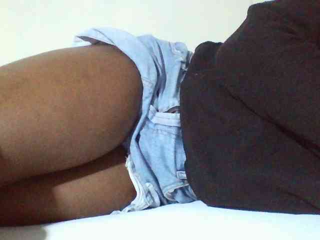 Sexyyves webcam