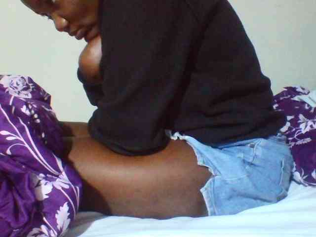 Sexyyves webcam