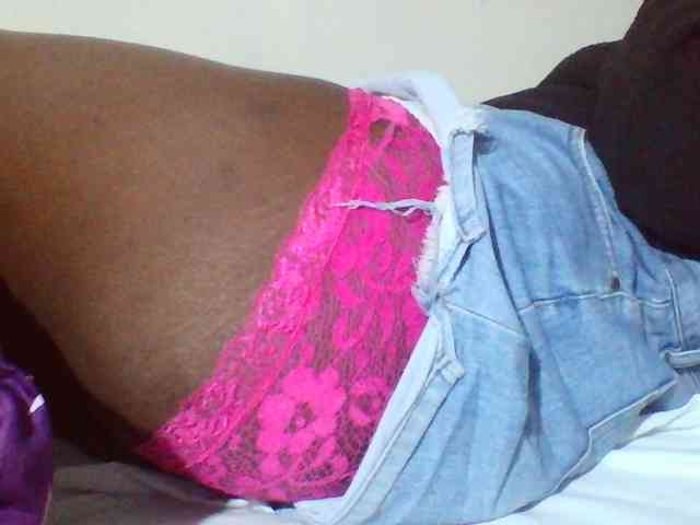 Sexyyves webcam