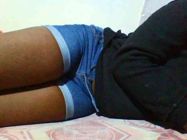 Sexyyves webcam