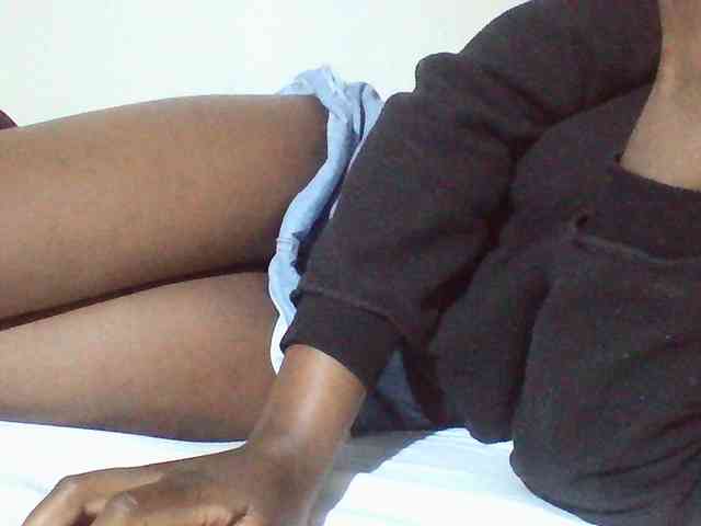 Sexyyves webcam