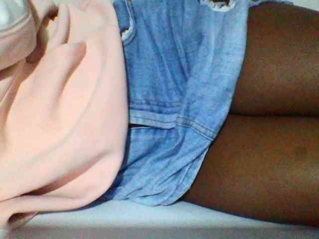 Sexyyves webcam