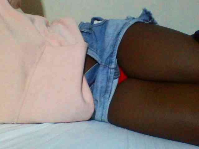 Sexyyves webcam