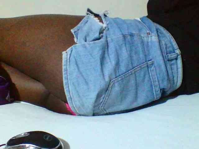 Sexyyves webcam
