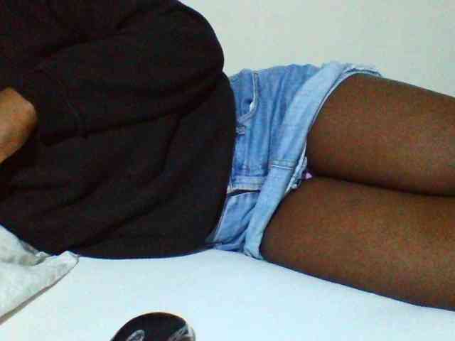 Sexyyves webcam