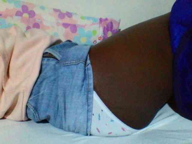 Sexyyves webcam