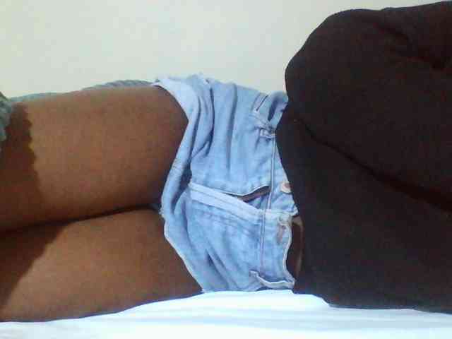 Sexyyves webcam