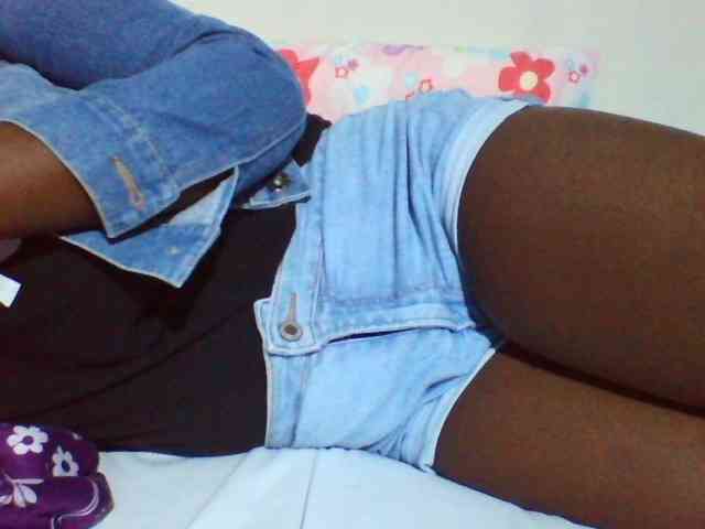 Sexyyves webcam
