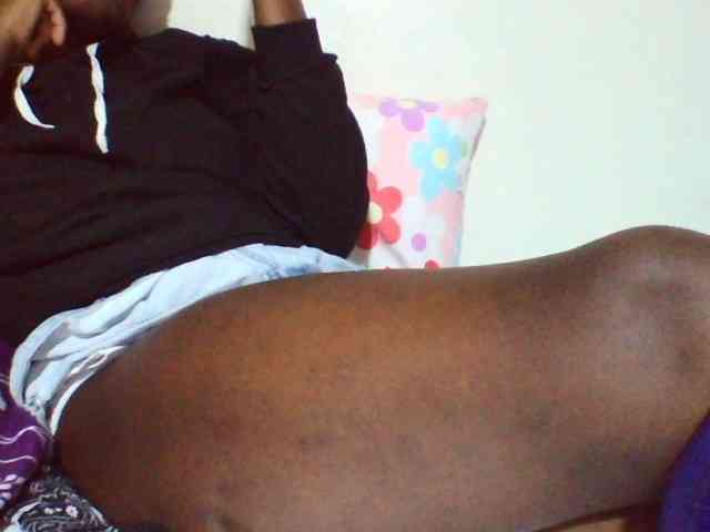 Sexyyves webcam