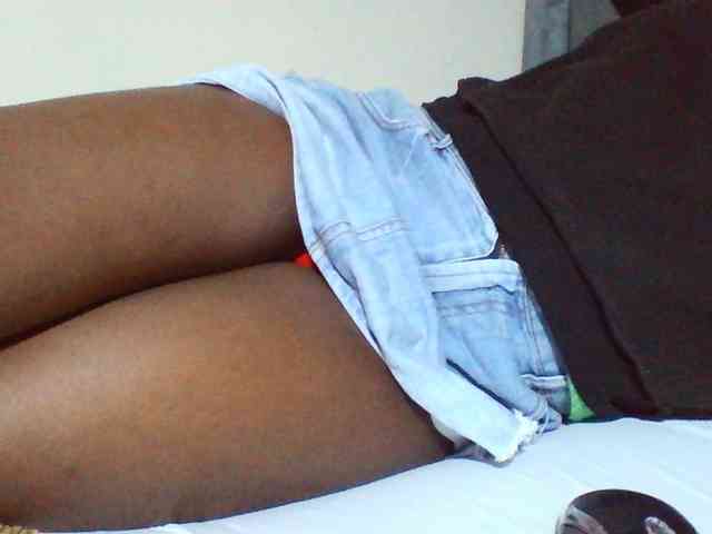 Sexyyves webcam