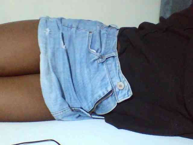 Sexyyves webcam